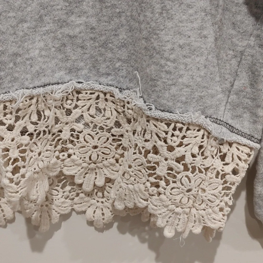 Altar'd State Gray Sweatshirt with Lace Raw Hem. Tie Neck Back. Cozy, Casual